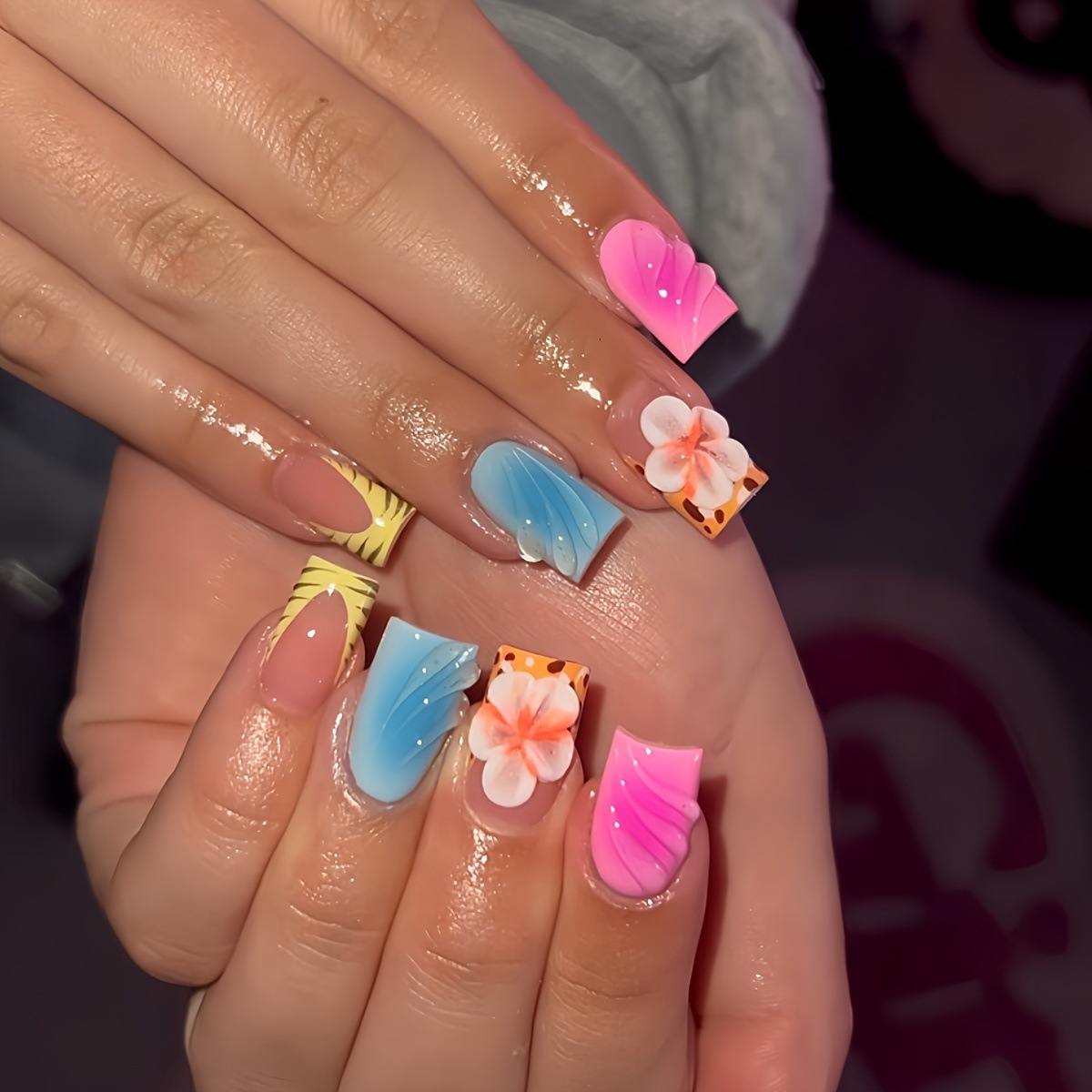 Resin Art Flowers - 24pcs Short Square Head False Nails
