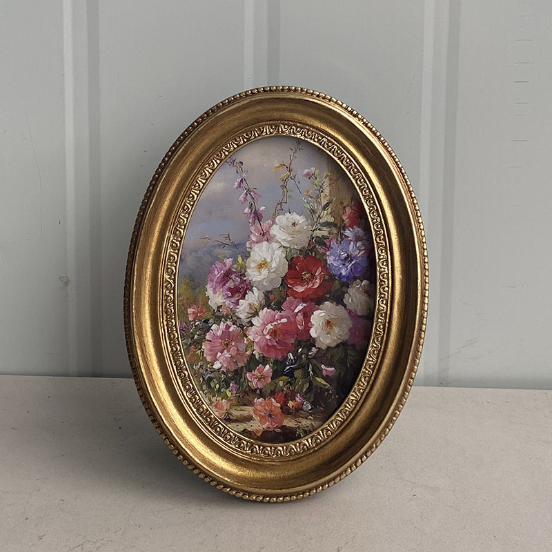 Vintage European Relief Golden - Resin Art Photo Frame review and price