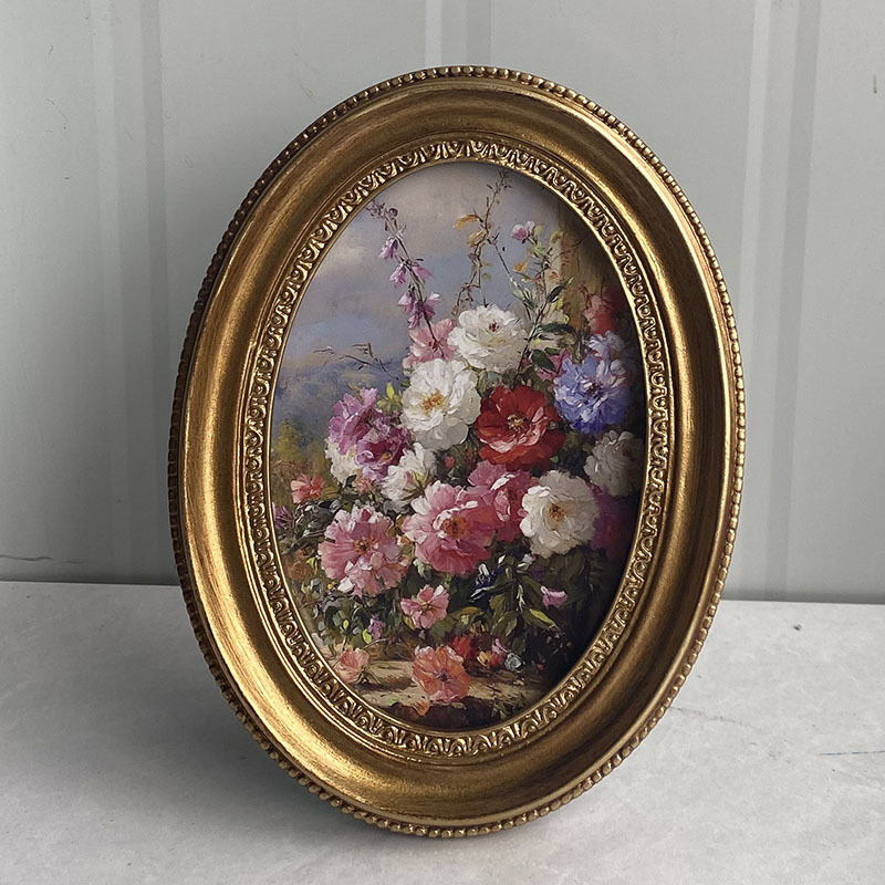 Vintage European Relief Golden - Resin Art Photo Frame review and price